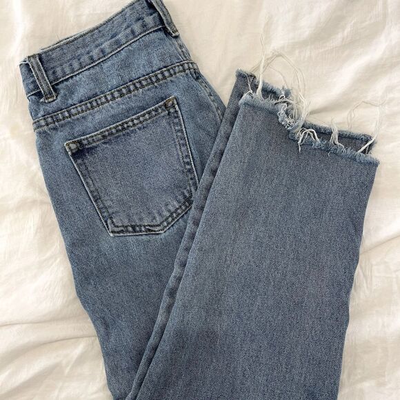 CROPPED BLUE DENIM JEANS - Picture 3 of 3